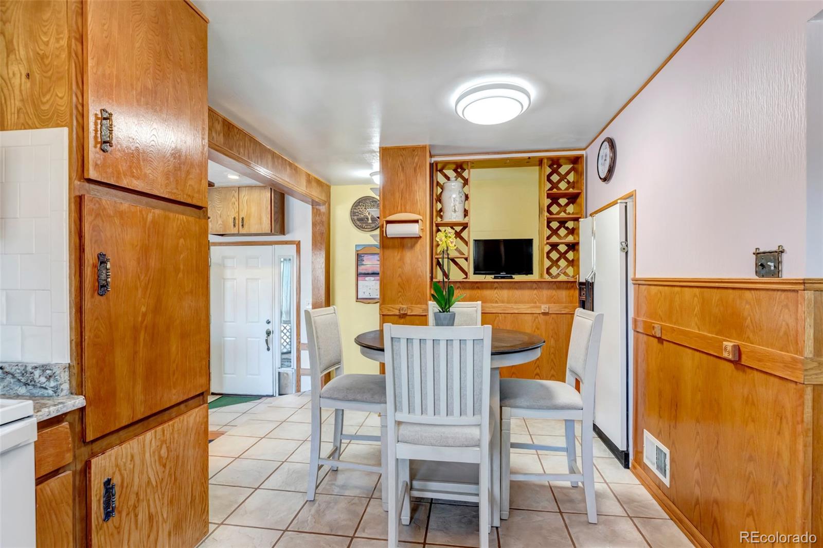 MLS Image #21 for 329 e 109th avenue,northglenn, Colorado