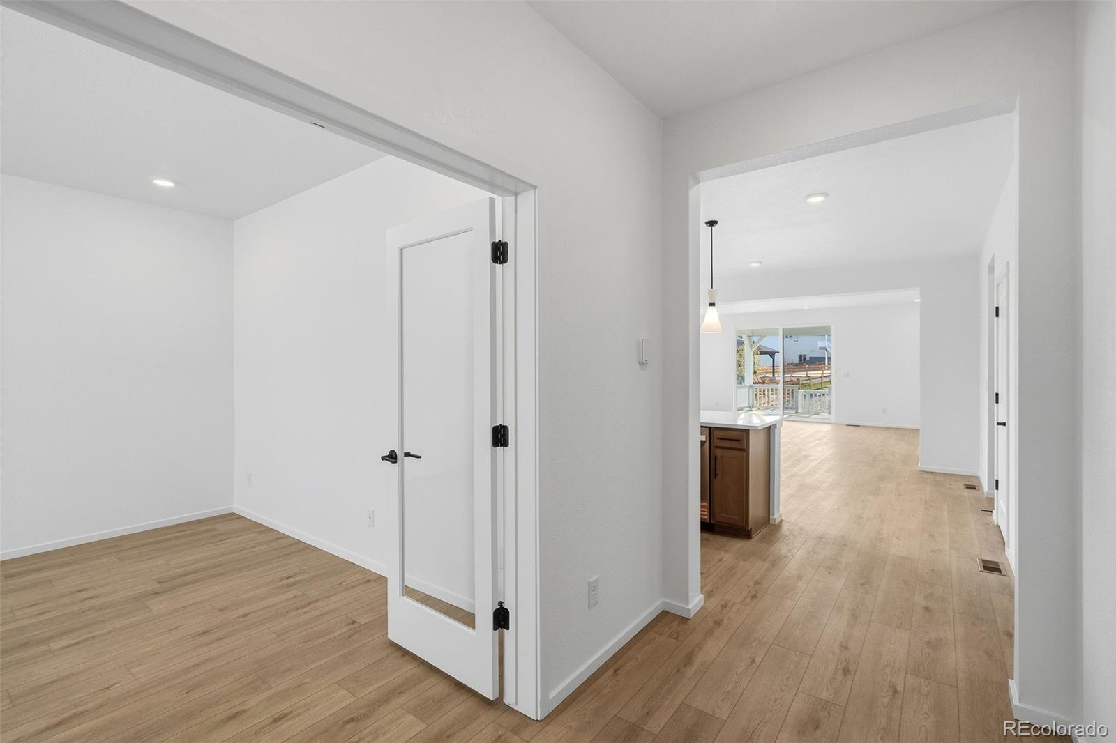 MLS Image #14 for 714  stillwell avenue,elizabeth, Colorado