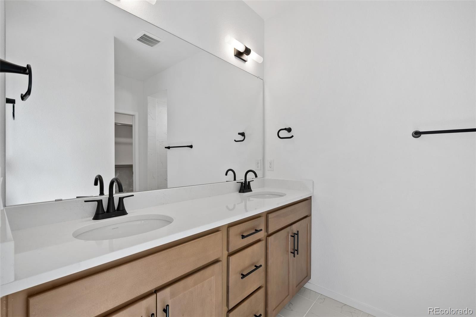 MLS Image #4 for 714  stillwell avenue,elizabeth, Colorado