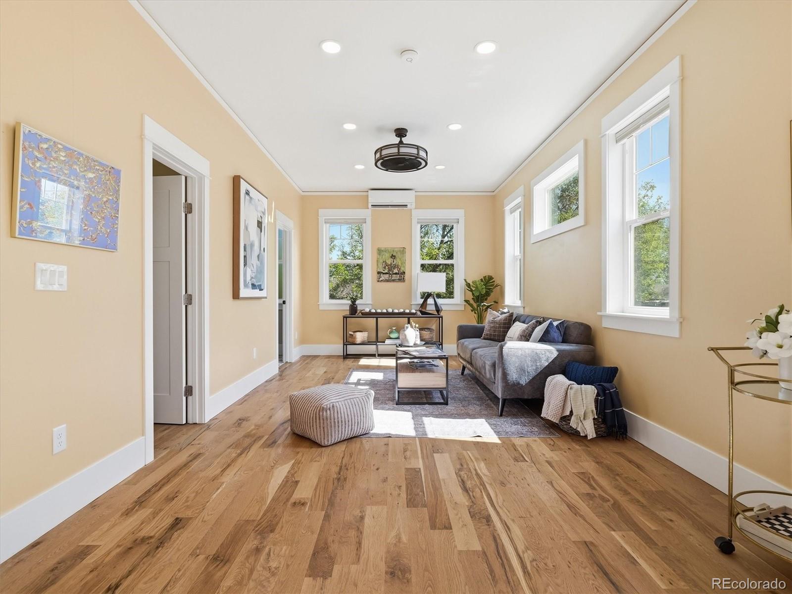 MLS Image #17 for 3331 w scott place,denver, Colorado