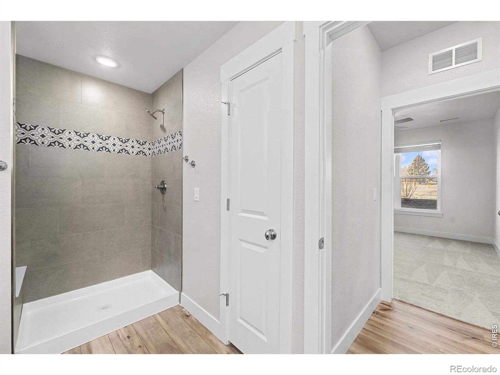 MLS Image #11 for 265  high point drive,longmont, Colorado