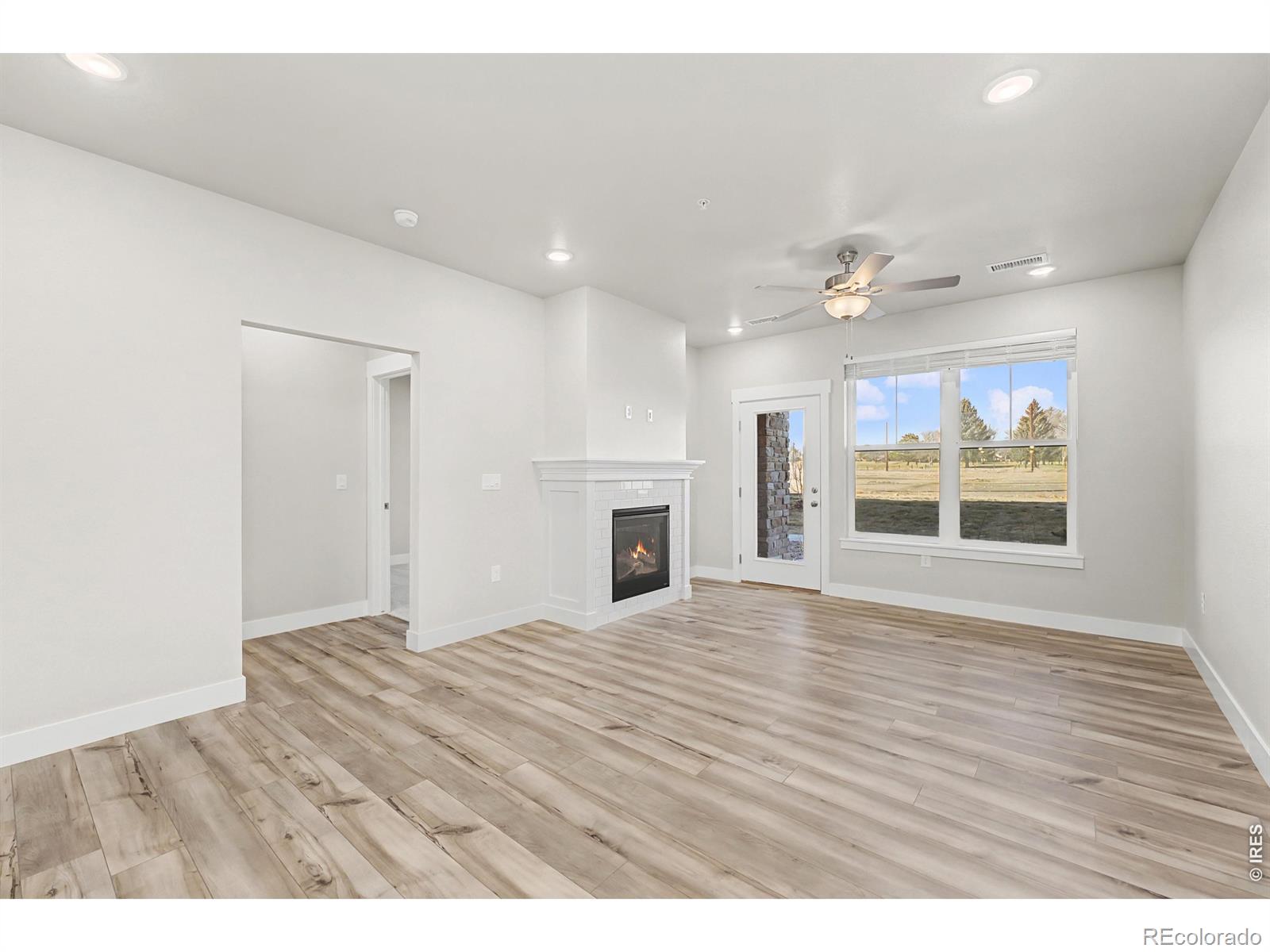 MLS Image #4 for 265  high point drive,longmont, Colorado