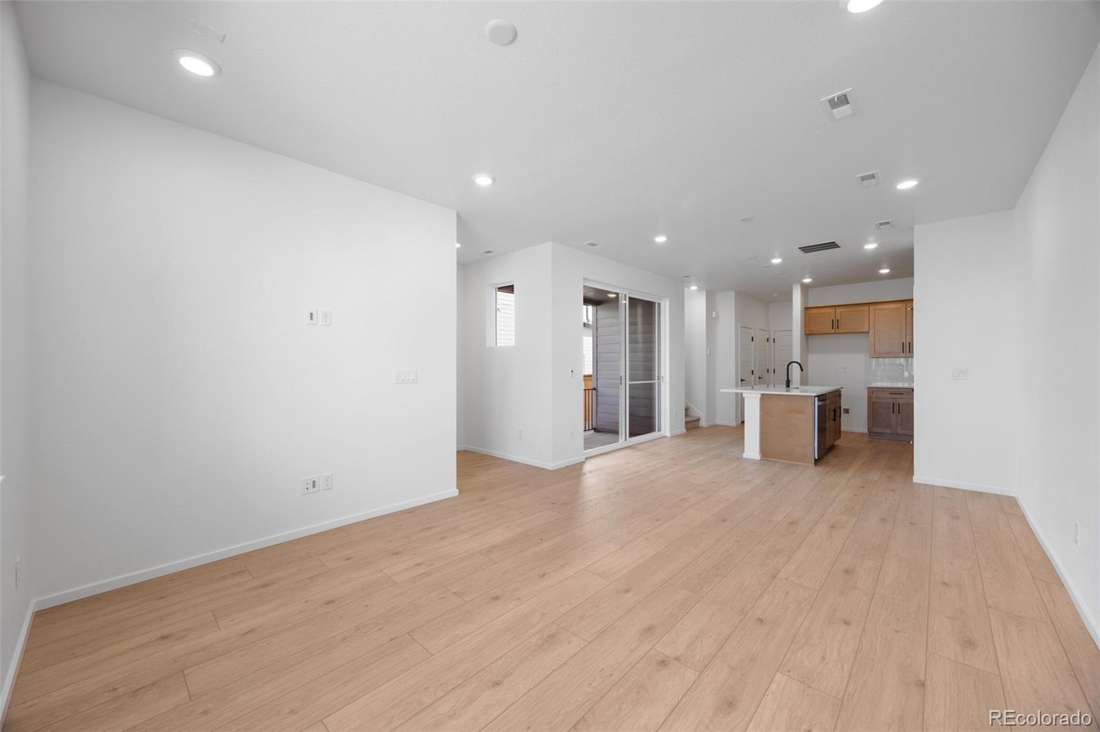 MLS Image #10 for 430 n bently street,watkins, Colorado