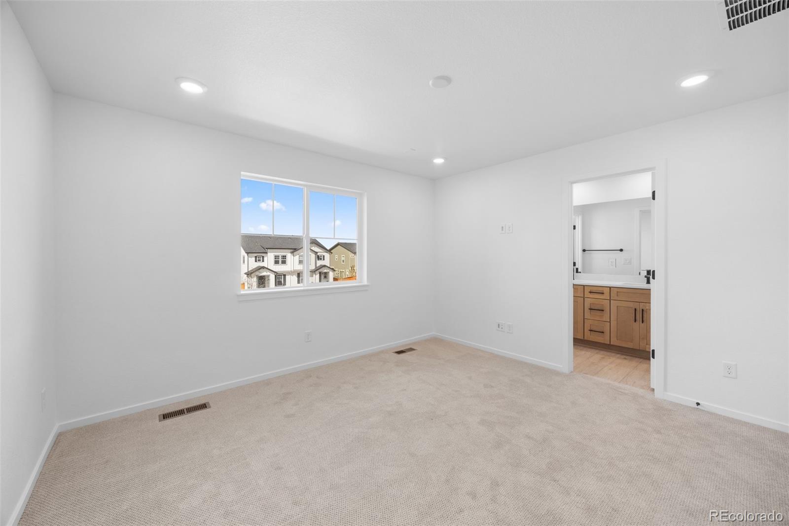 MLS Image #14 for 430 n bently street,watkins, Colorado