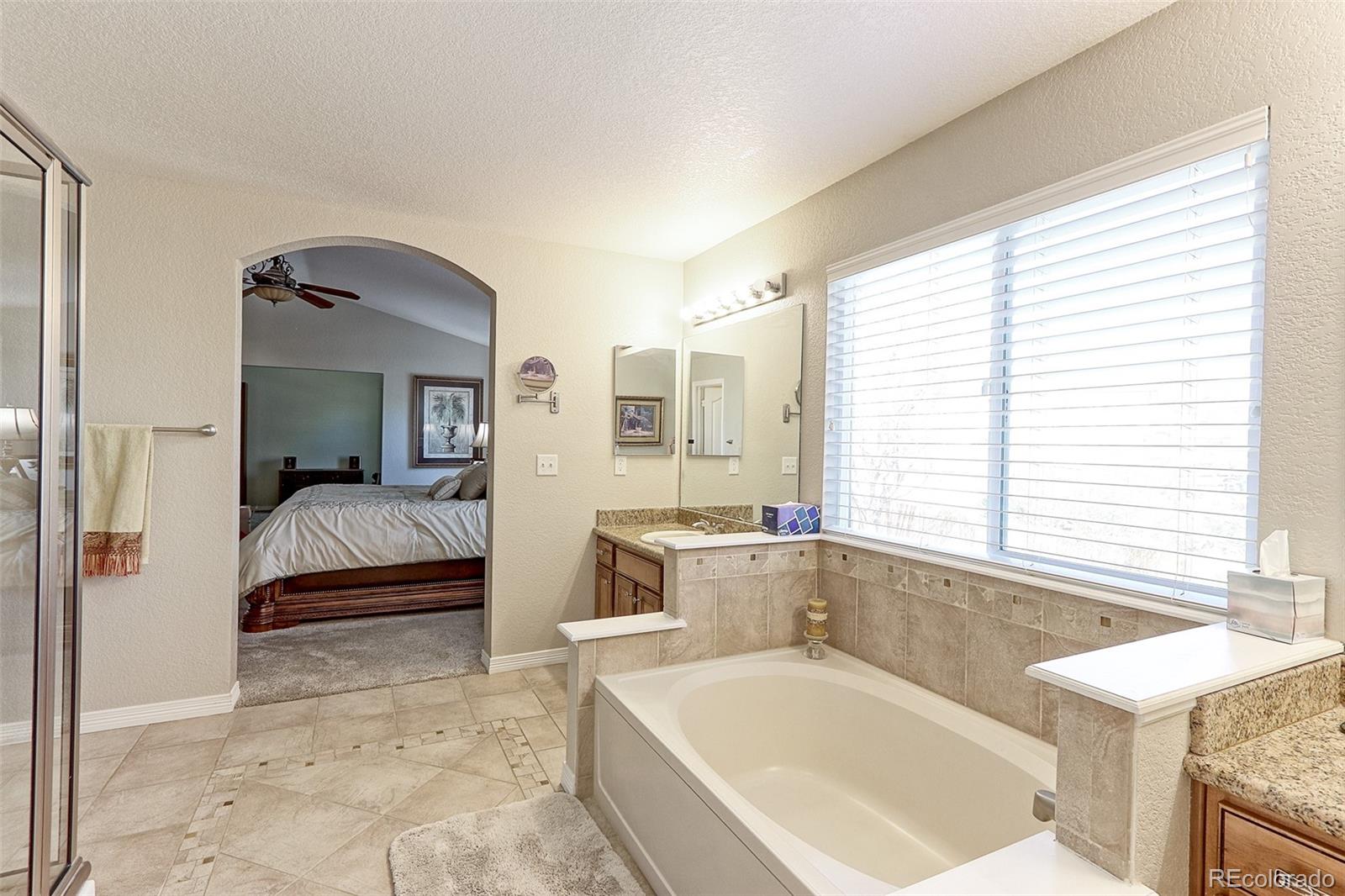 MLS Image #21 for 12543  locust way,thornton, Colorado