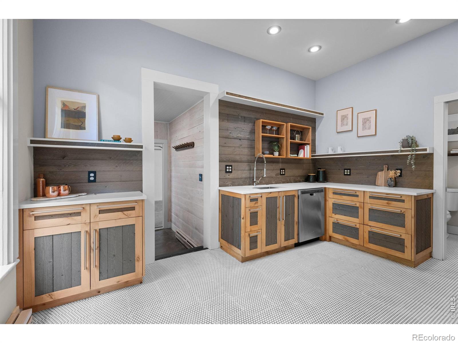 MLS Image #10 for 1905  arapahoe avenue,boulder, Colorado