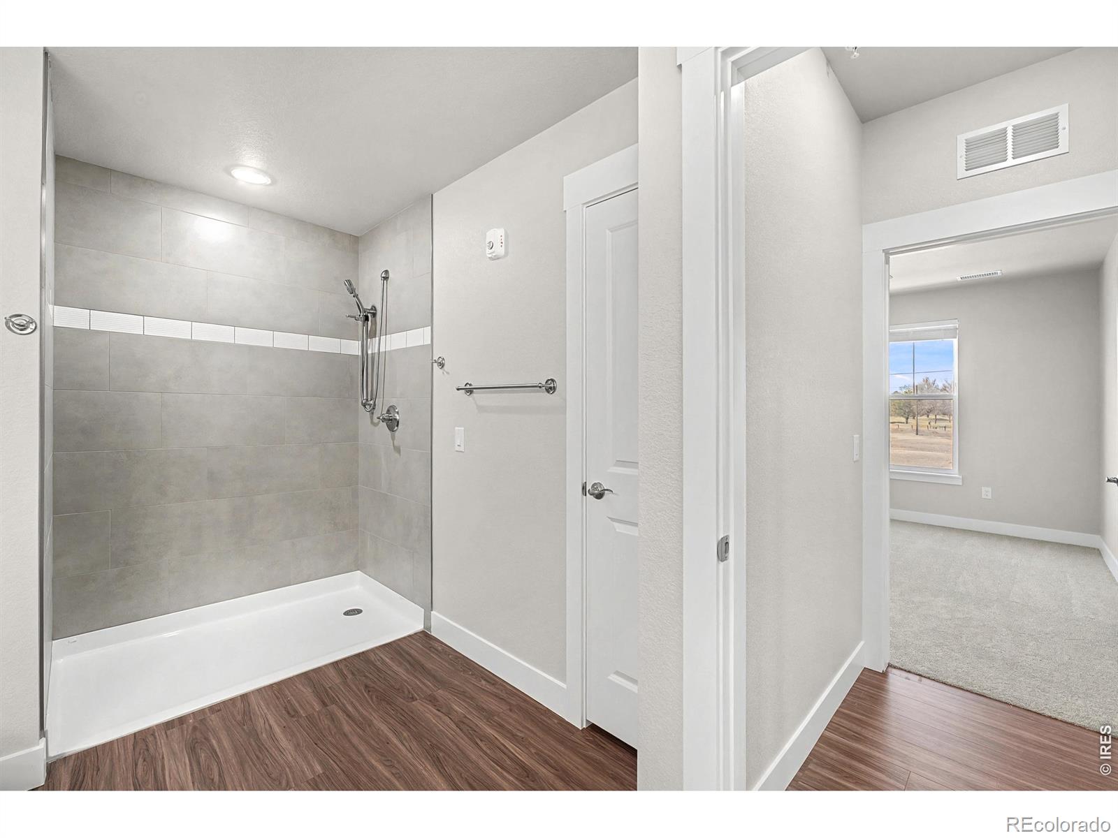 MLS Image #11 for 265  high point drive,longmont, Colorado