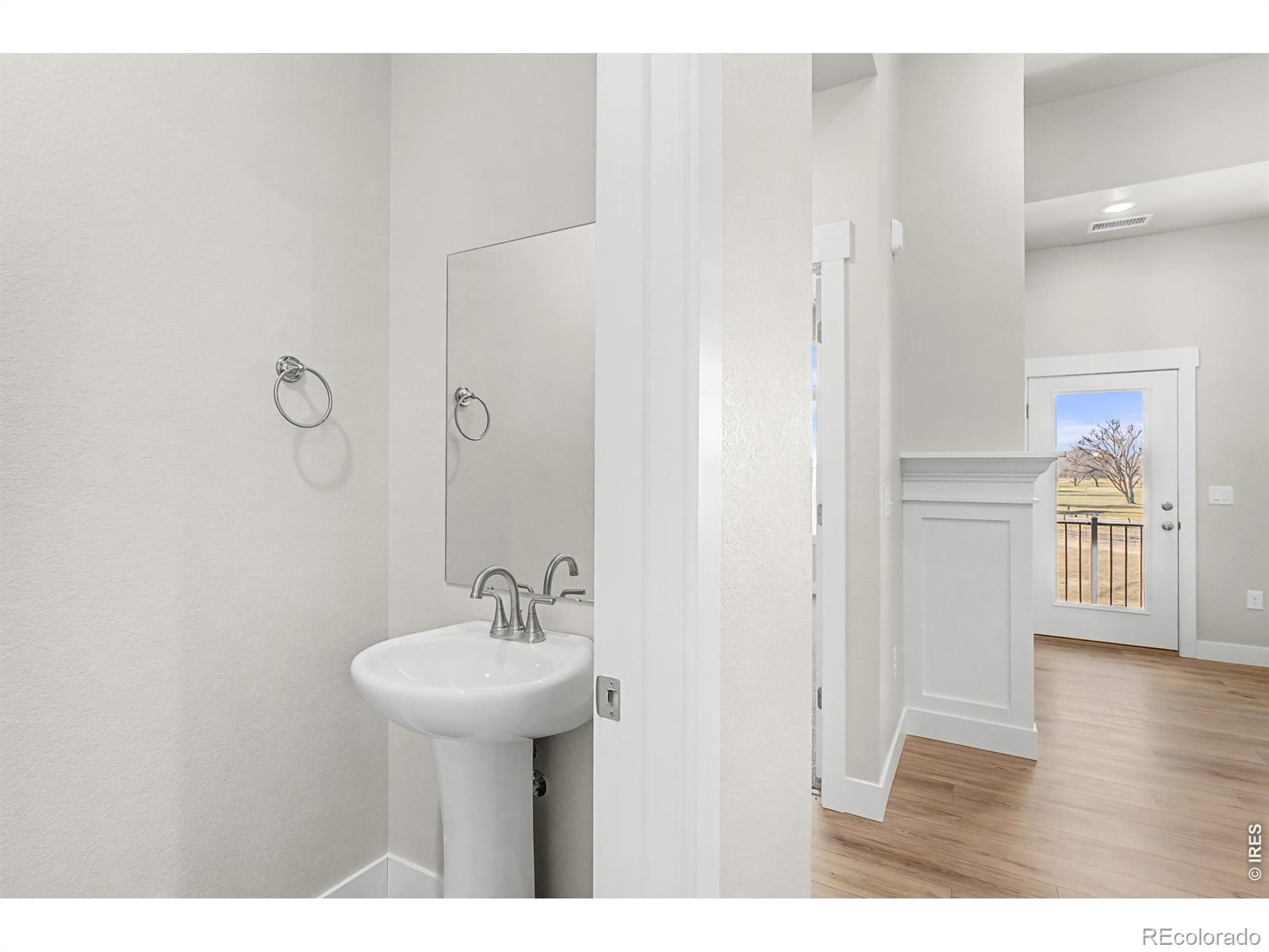 MLS Image #11 for 265  high point drive,longmont, Colorado