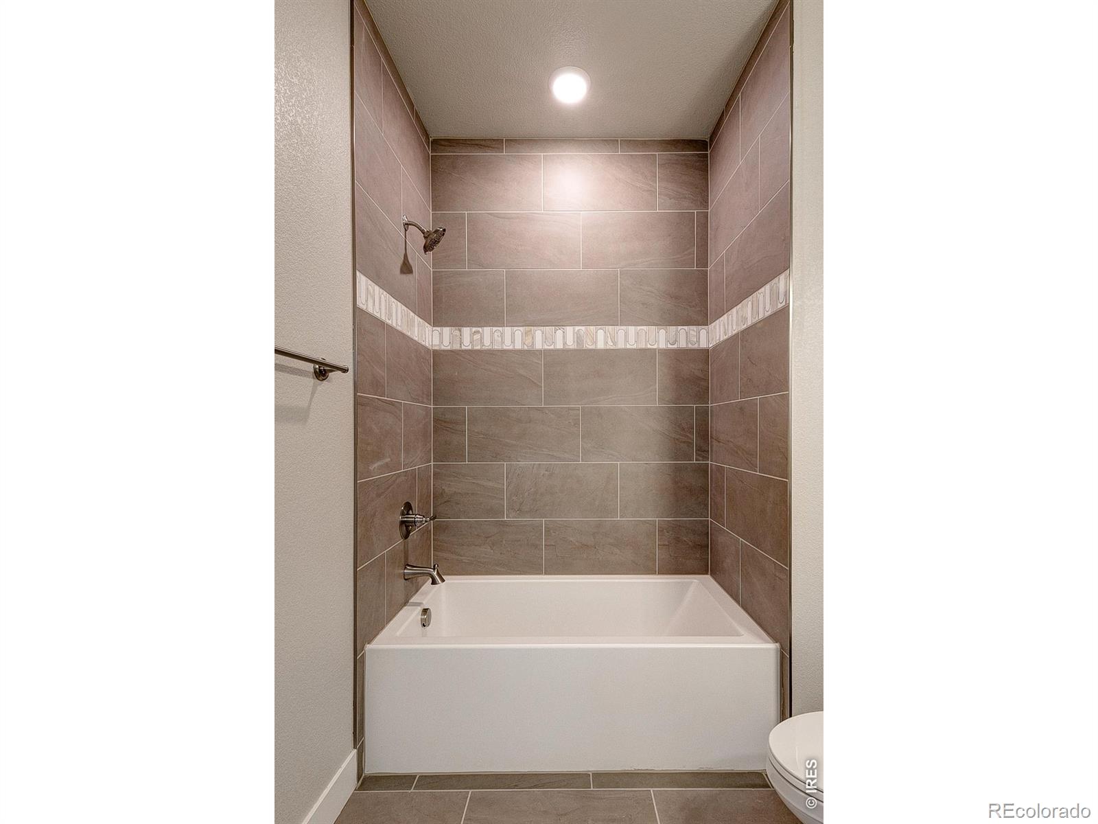 MLS Image #18 for 245  high point drive,longmont, Colorado