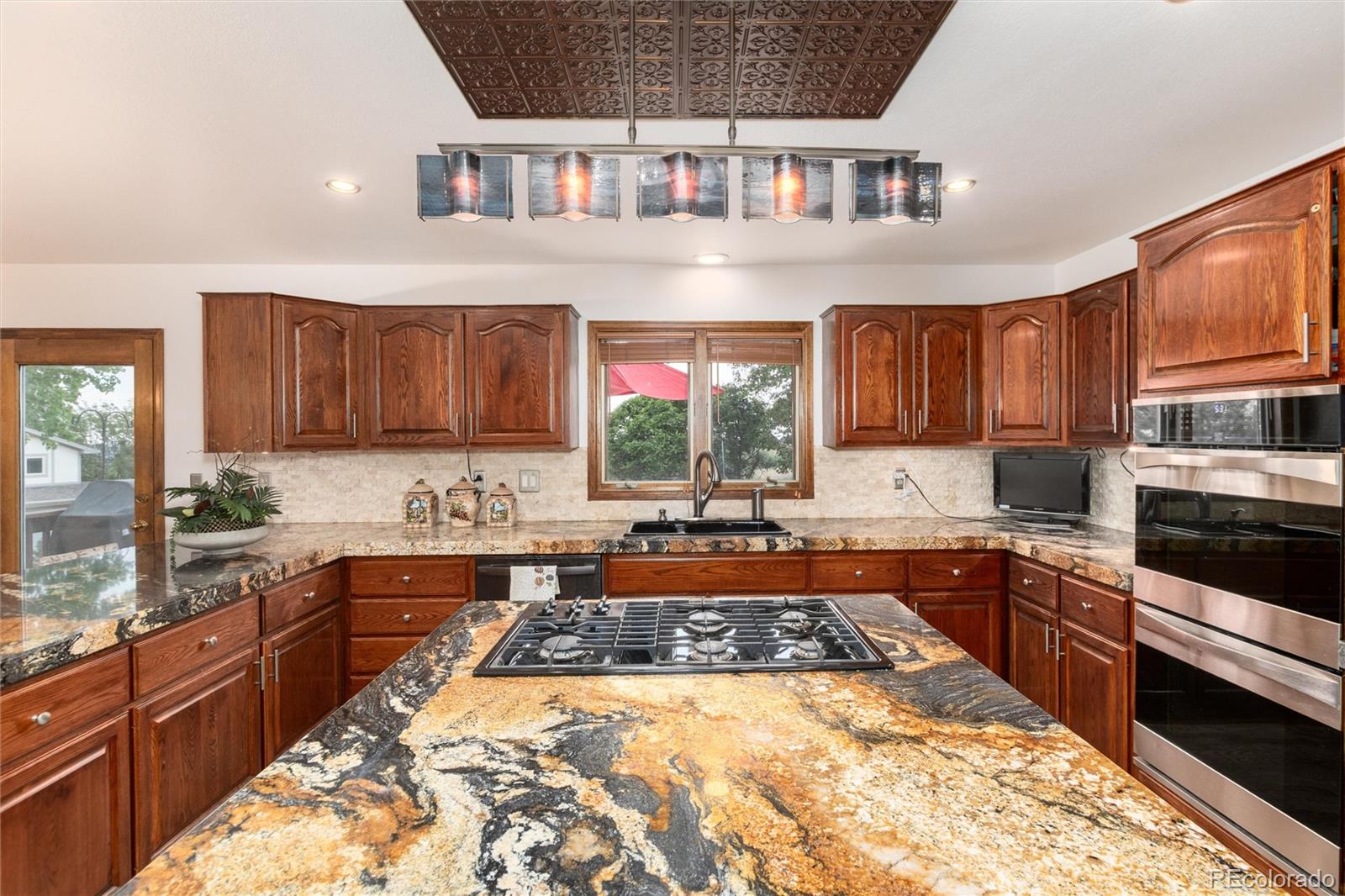 MLS Image #16 for 208 s mc intyre way,golden, Colorado