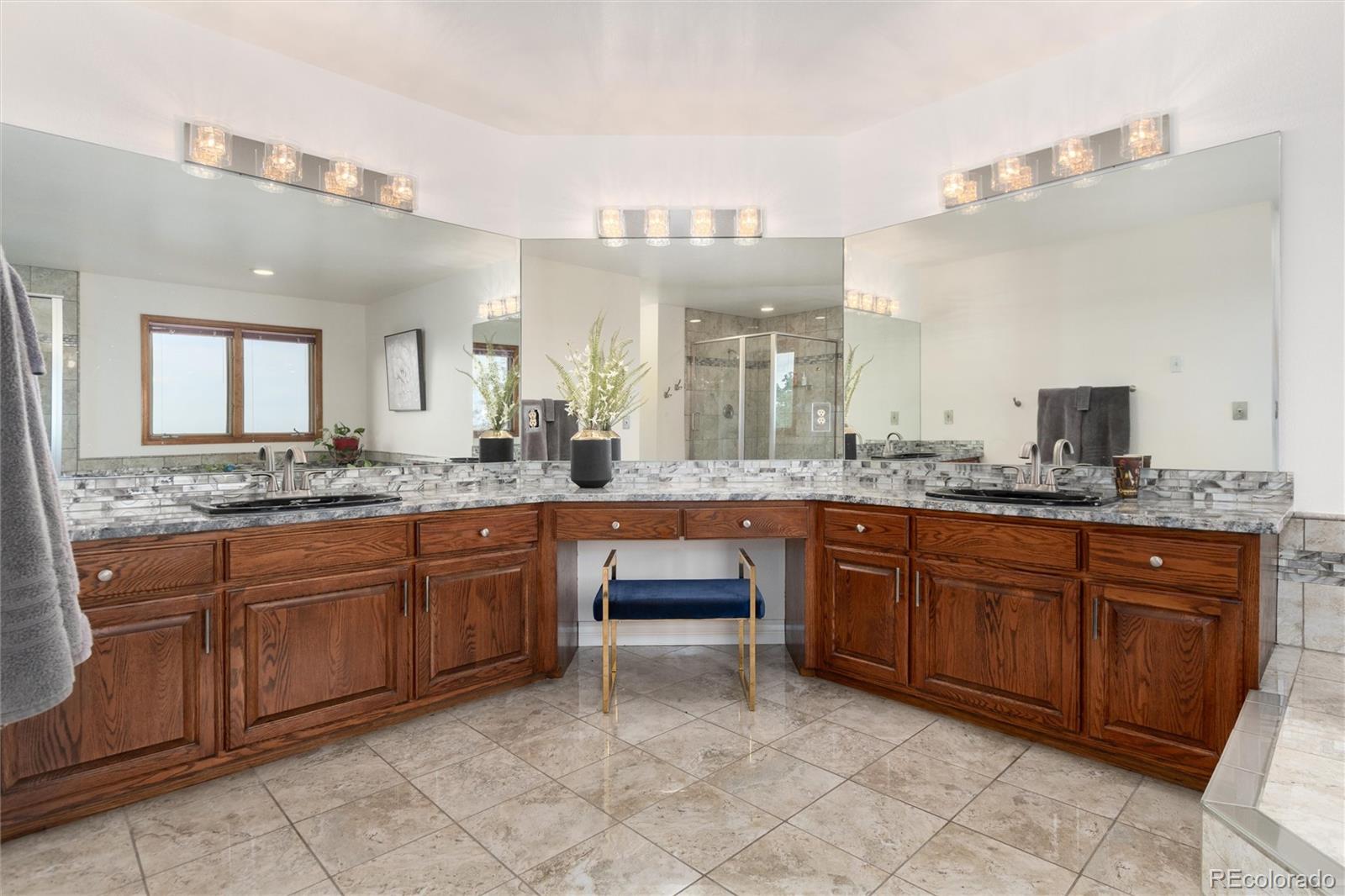 MLS Image #25 for 208 s mc intyre way,golden, Colorado