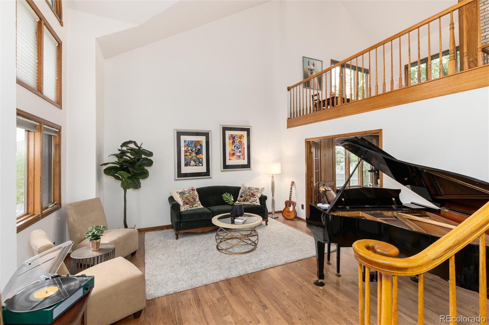 MLS Image #3 for 208 s mc intyre way,golden, Colorado