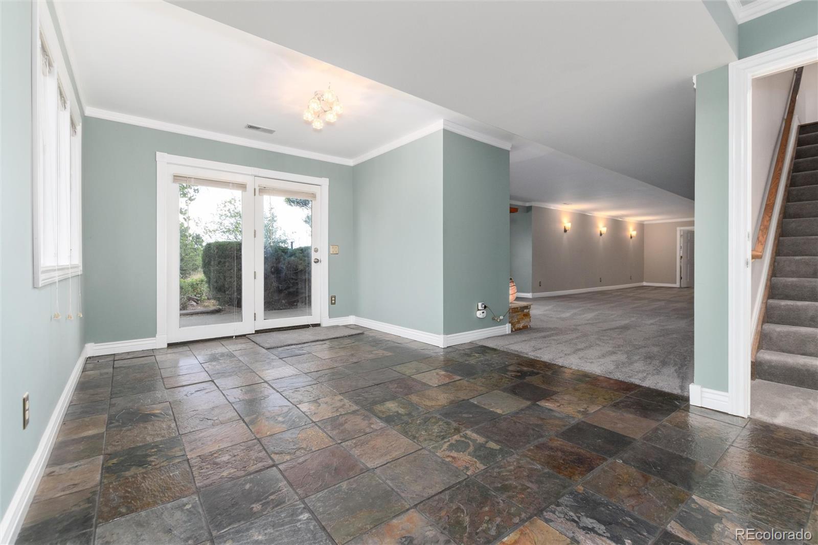 MLS Image #31 for 208 s mc intyre way,golden, Colorado