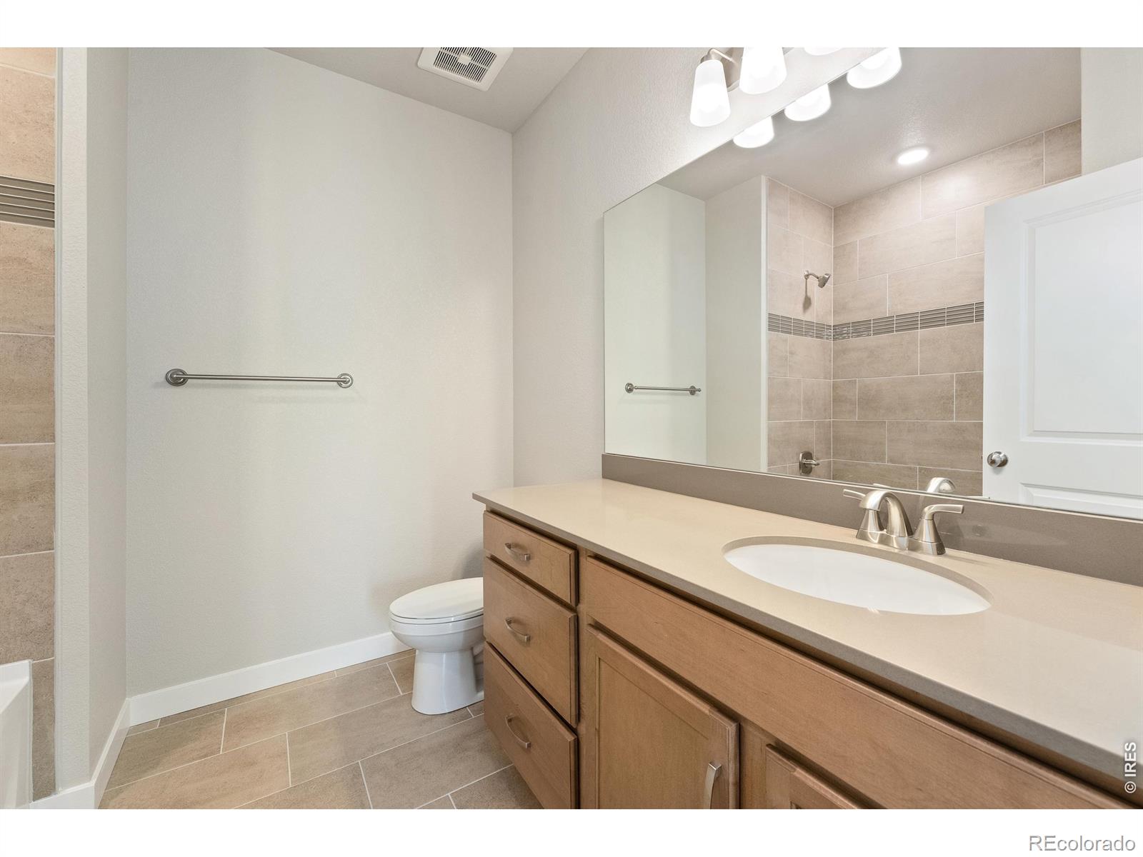 MLS Image #12 for 4160  south park drive,loveland, Colorado