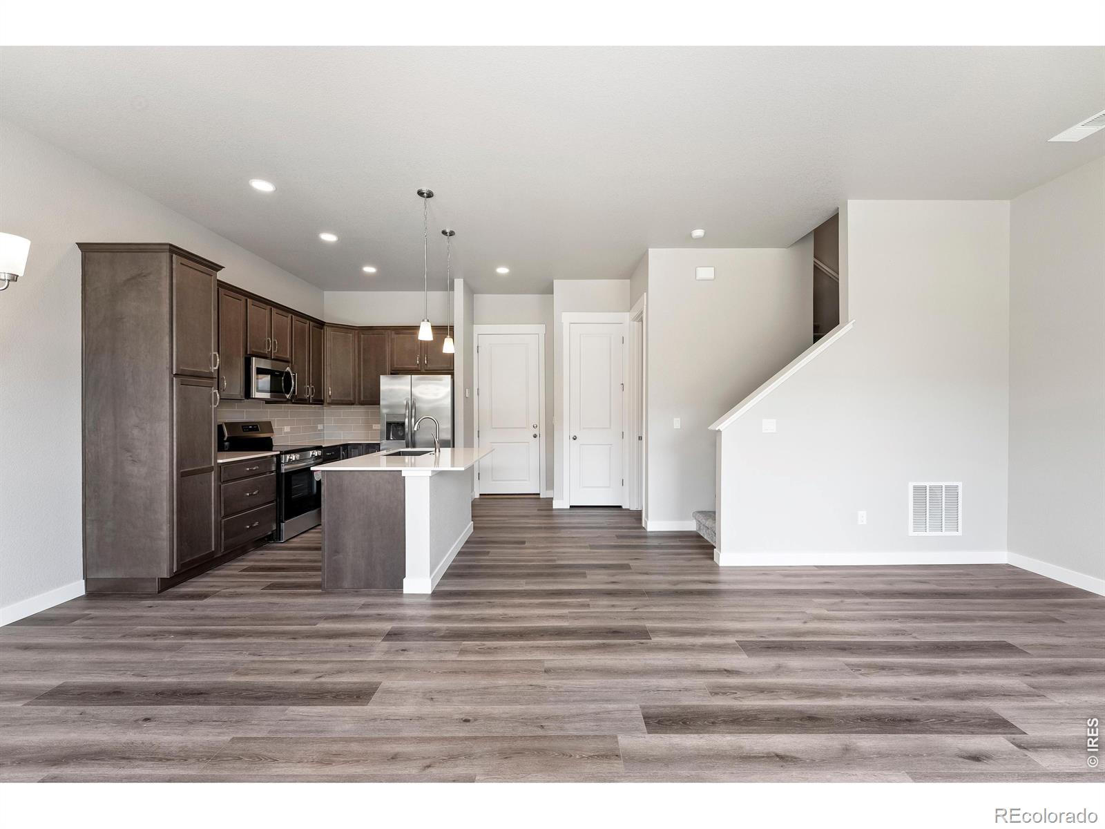 MLS Image #6 for 4107  north park drive,loveland, Colorado