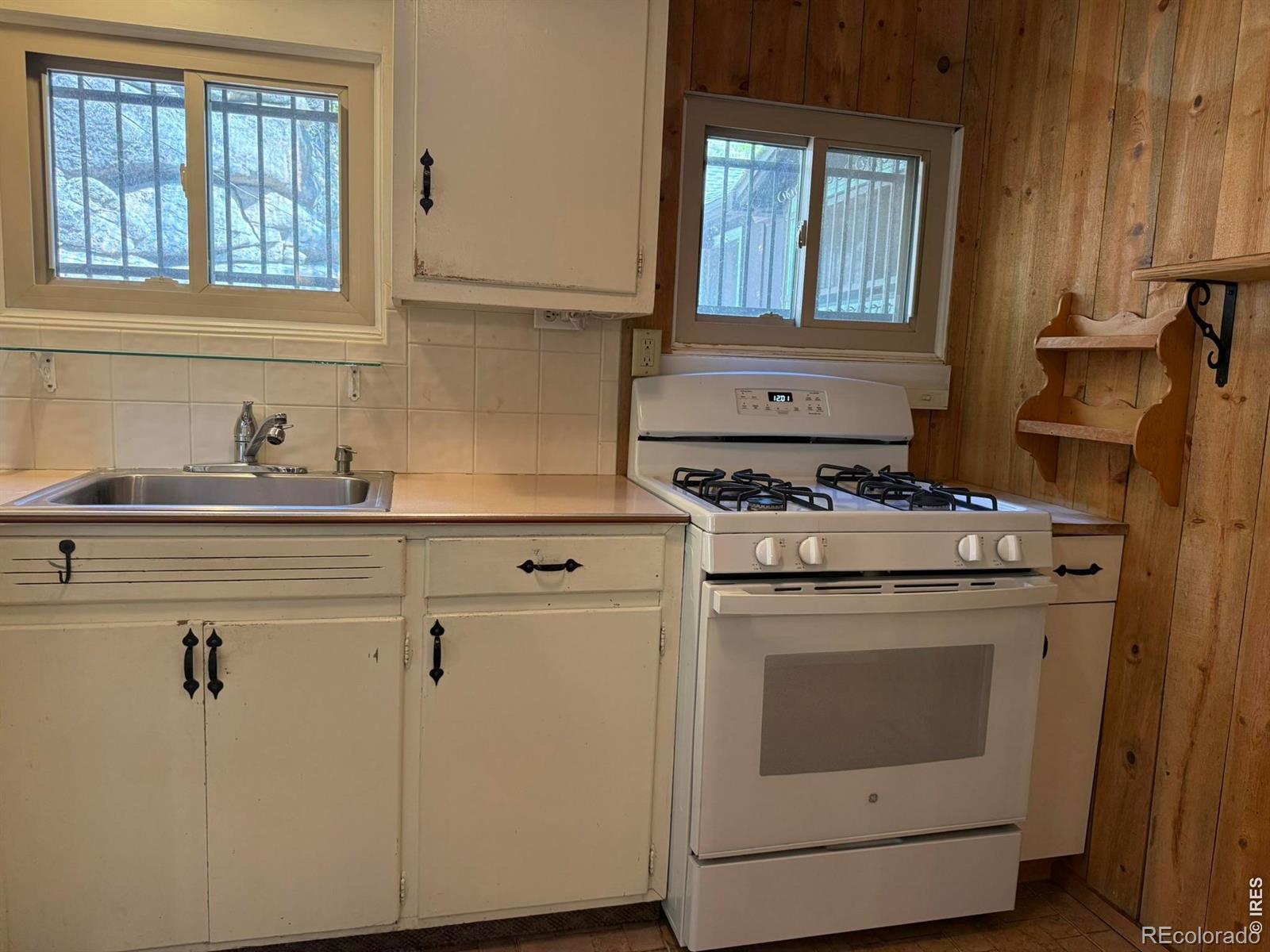 MLS Image #15 for 2365 w highway 34 b ,drake, Colorado