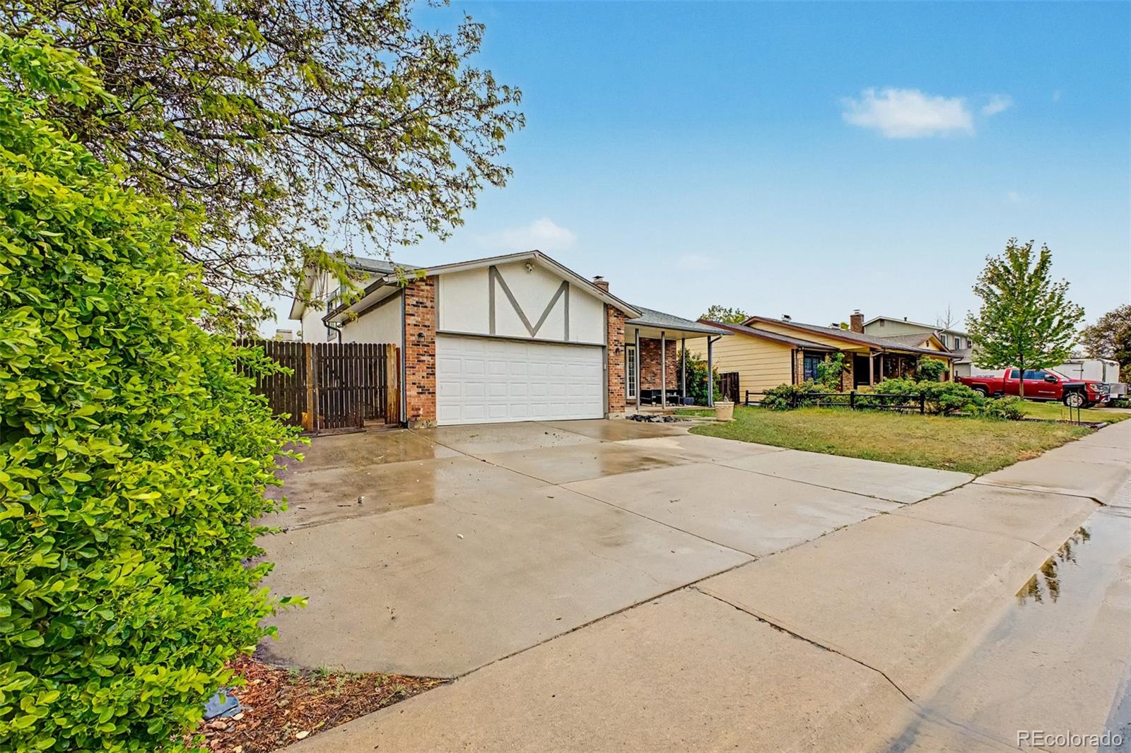 MLS Image #2 for 10088  elizabeth street,thornton, Colorado