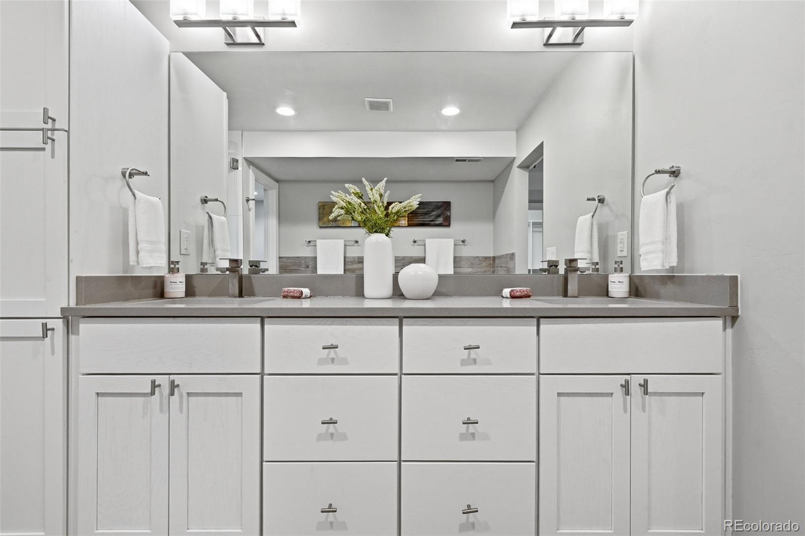 MLS Image #21 for 3522 s emerson street,englewood, Colorado