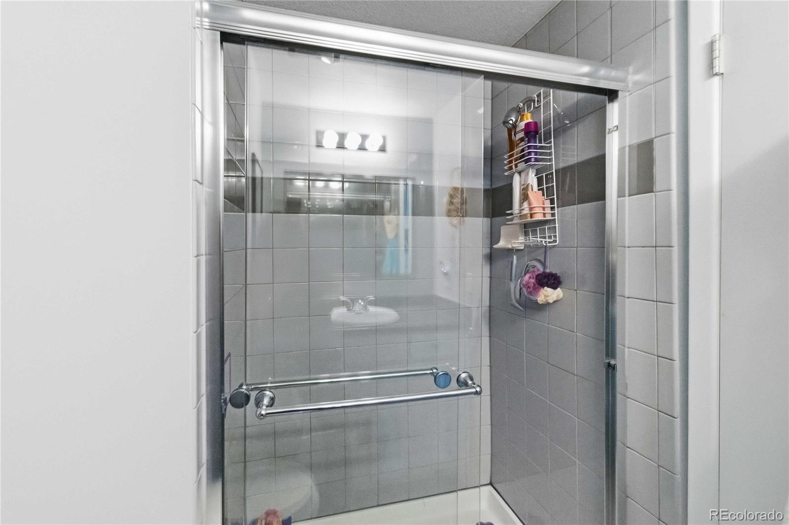 MLS Image #23 for 12347 e bates circle,aurora, Colorado