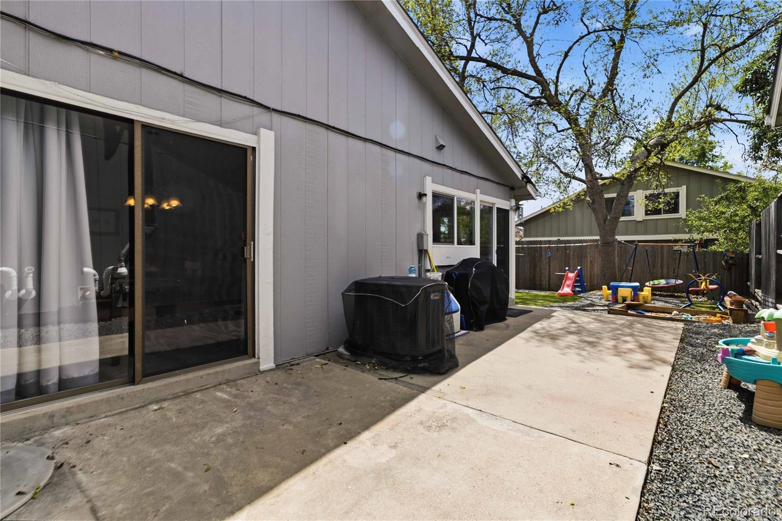 MLS Image #36 for 12347 e bates circle,aurora, Colorado