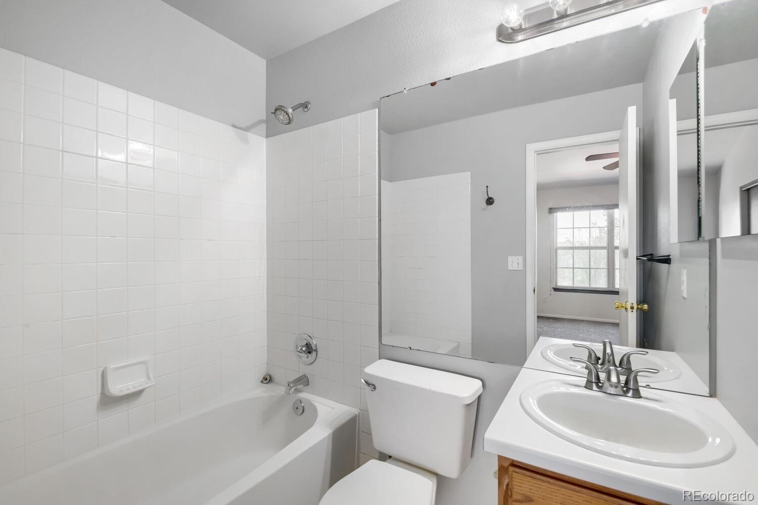 MLS Image #17 for 12008 e hoye drive ,aurora, Colorado