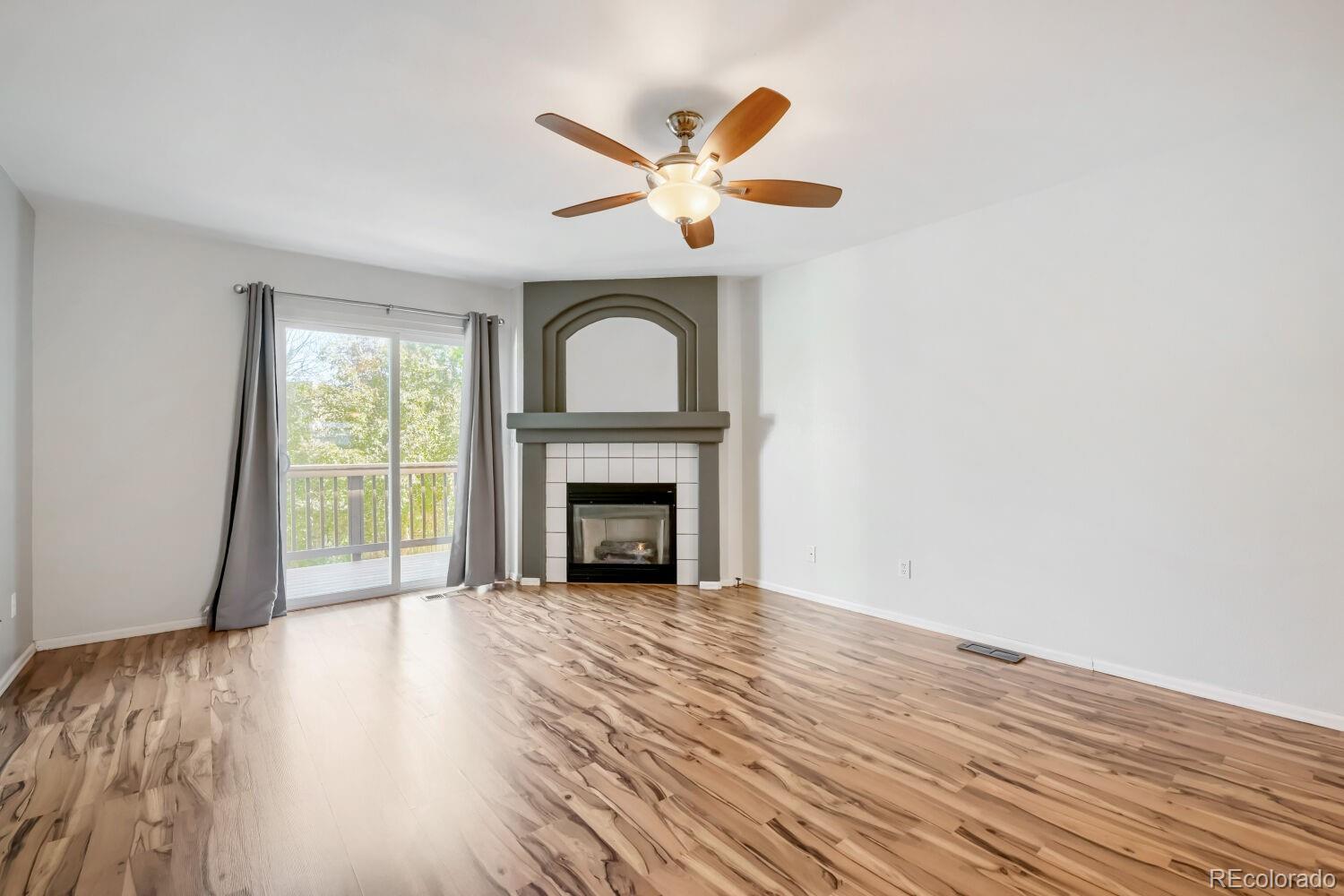 MLS Image #2 for 12008 e hoye drive ,aurora, Colorado