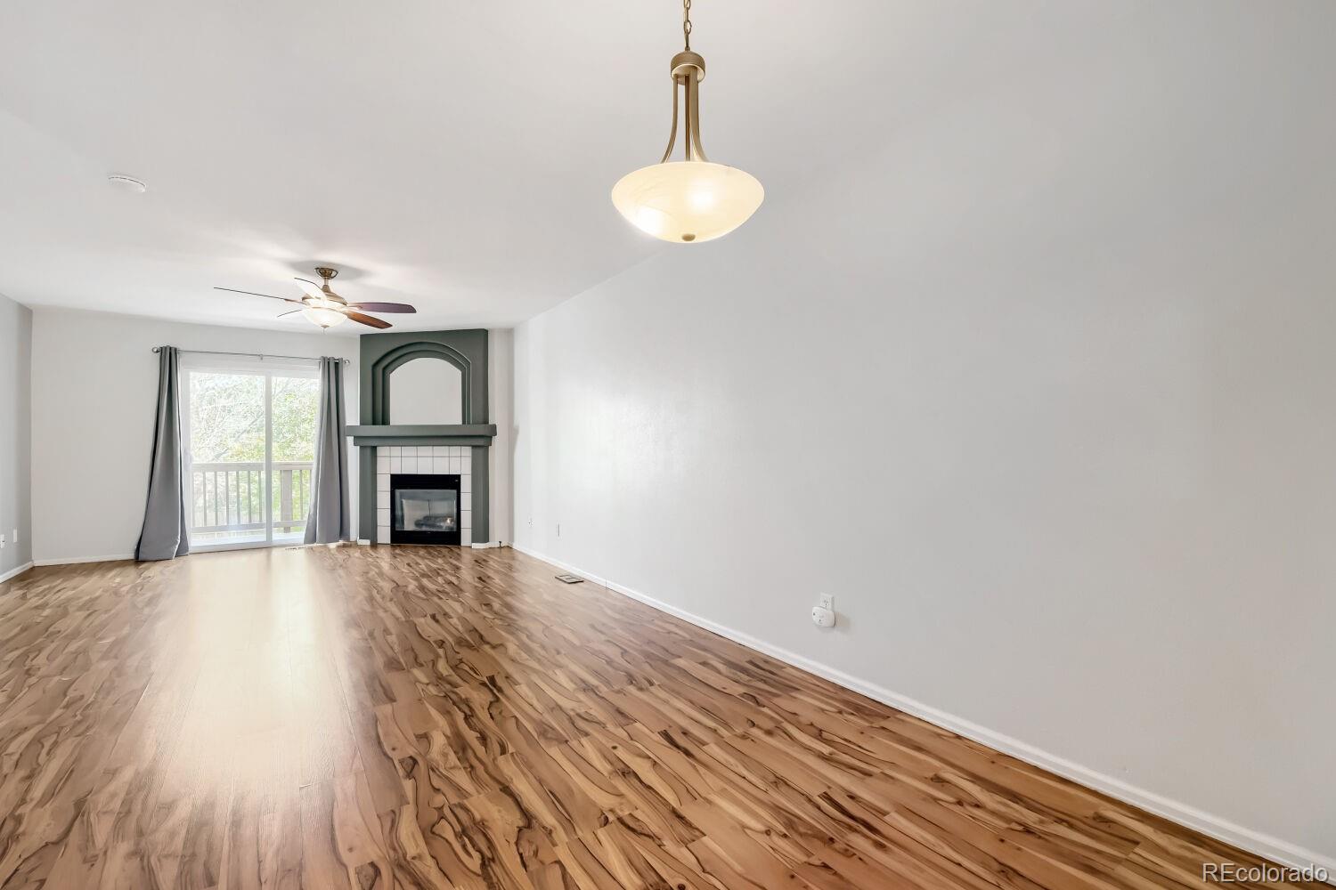 MLS Image #3 for 12008 e hoye drive ,aurora, Colorado