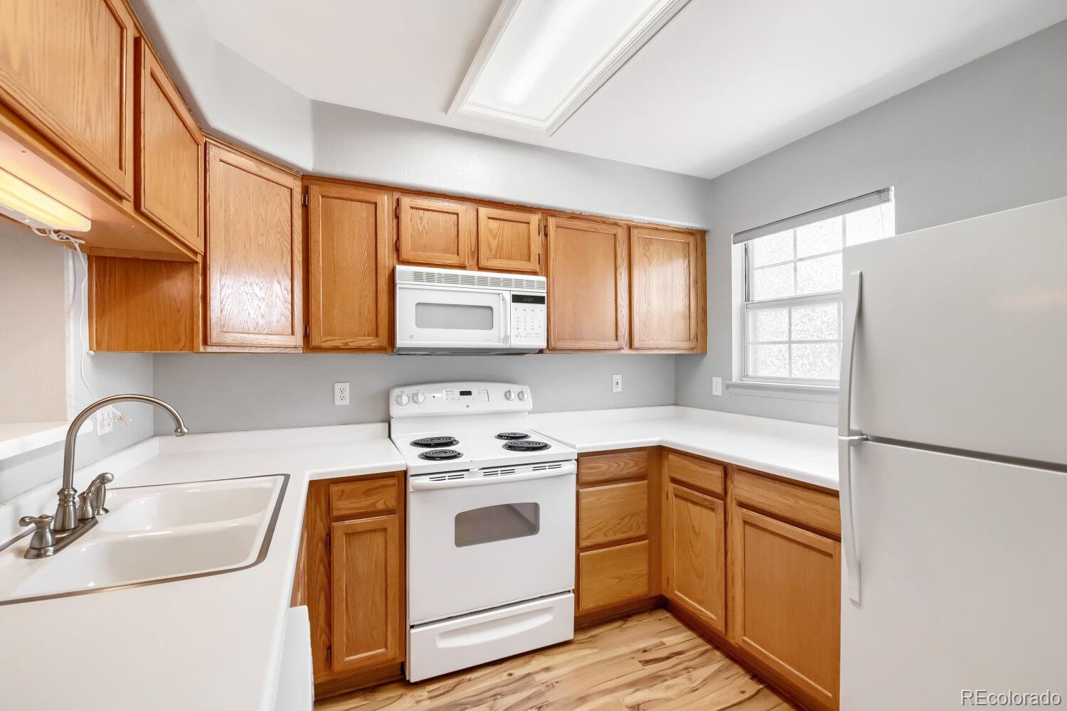 MLS Image #8 for 12008 e hoye drive ,aurora, Colorado