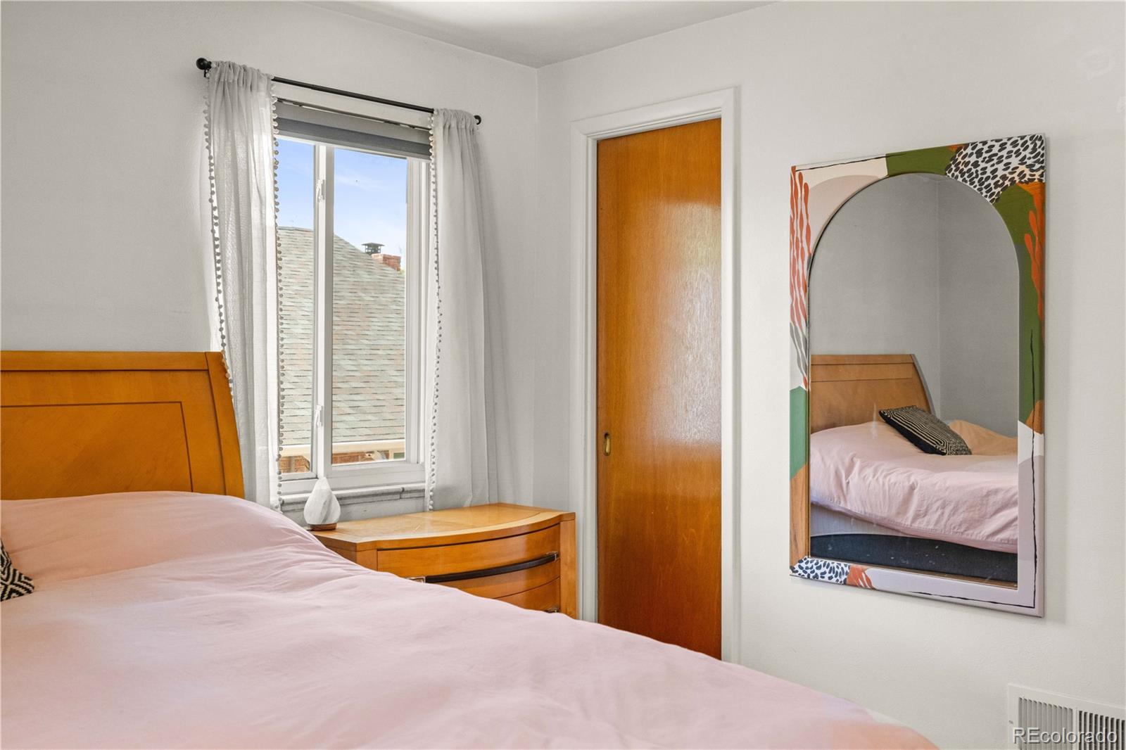 MLS Image #10 for 468 s sherman street,denver, Colorado