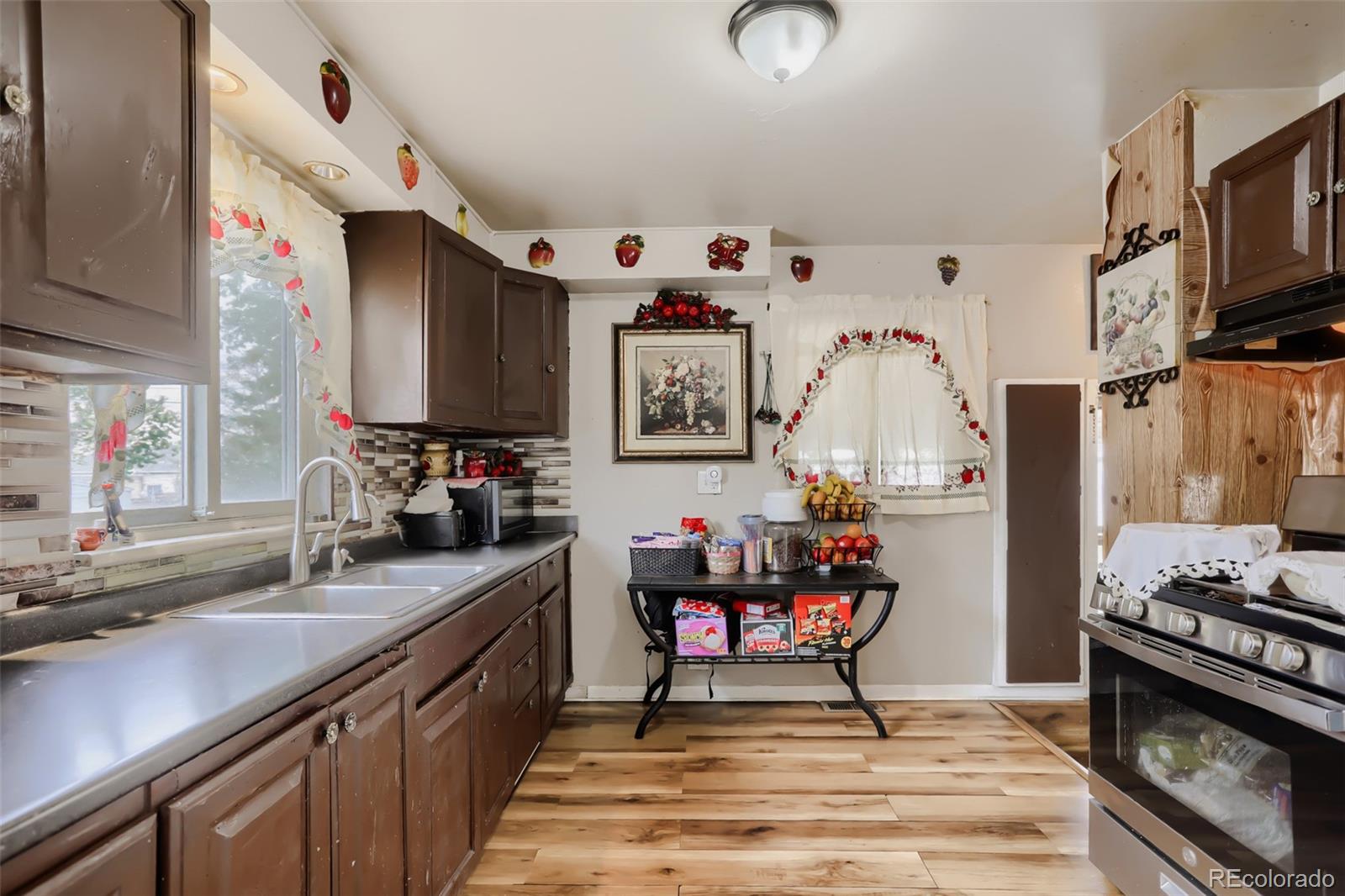 MLS Image #7 for 1192 s alcott street,denver, Colorado