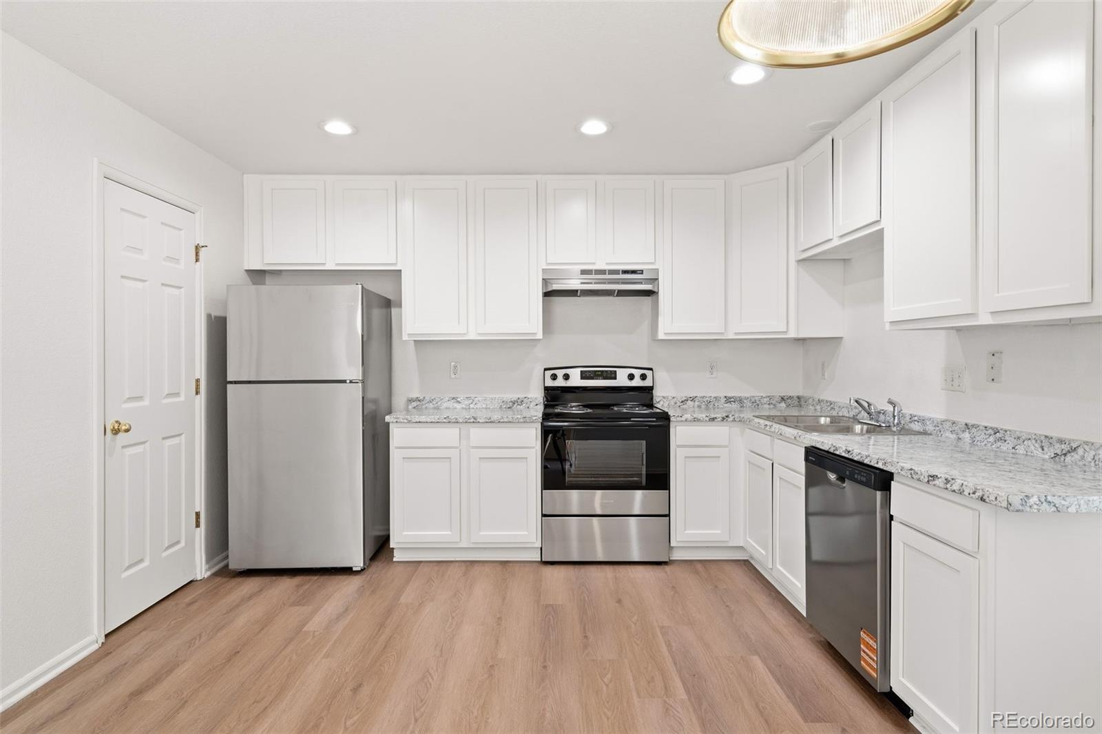 MLS Image #6 for 837  mockingbird lane,brighton, Colorado