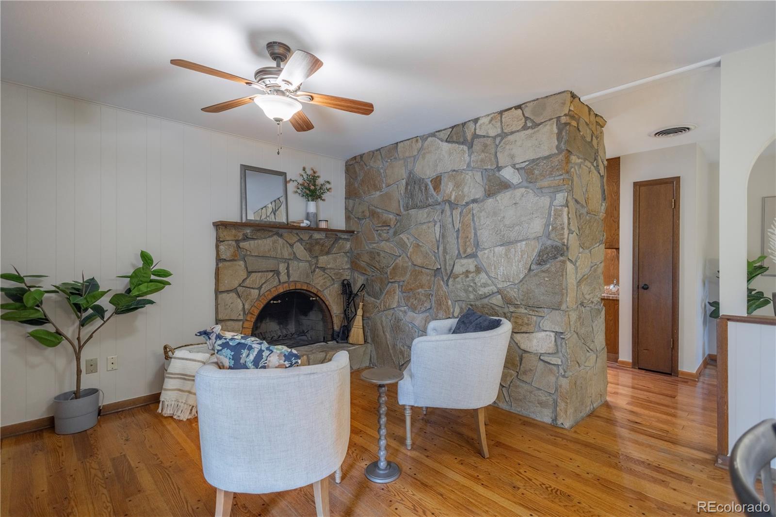 MLS Image #12 for 7147 s lafayette way,centennial, Colorado