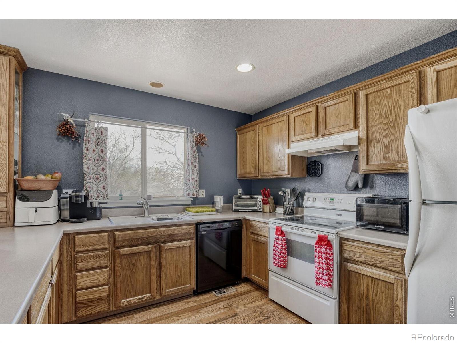 MLS Image #10 for 4228 e 94th place,thornton, Colorado