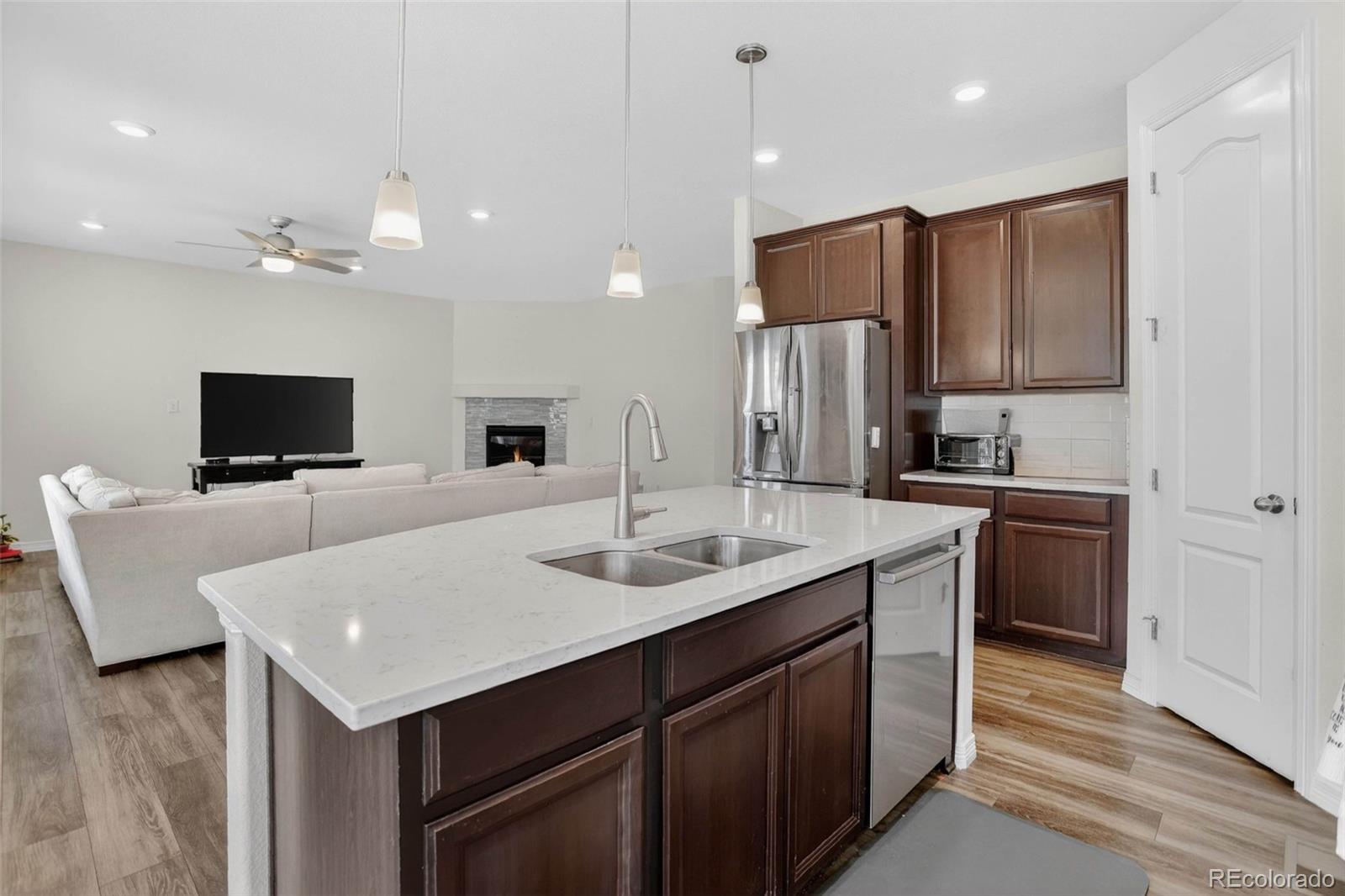MLS Image #10 for 3394  pacific peak drive,broomfield, Colorado