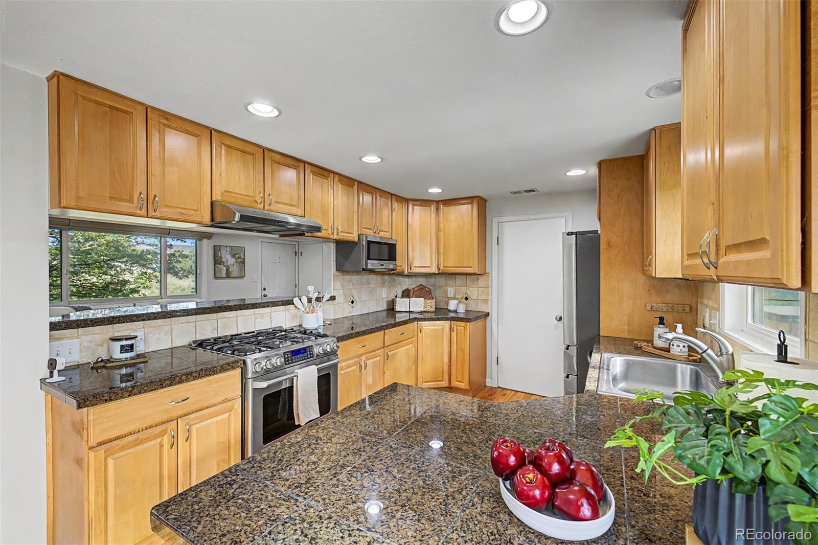 MLS Image #9 for 13861  elmore road,longmont, Colorado