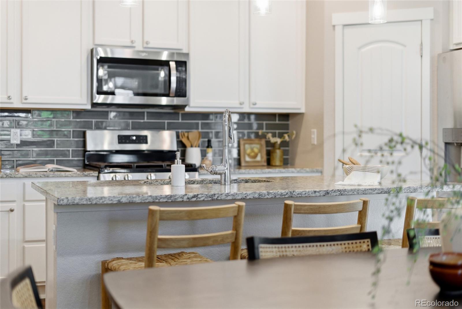 MLS Image #12 for 6834  clay street,denver, Colorado