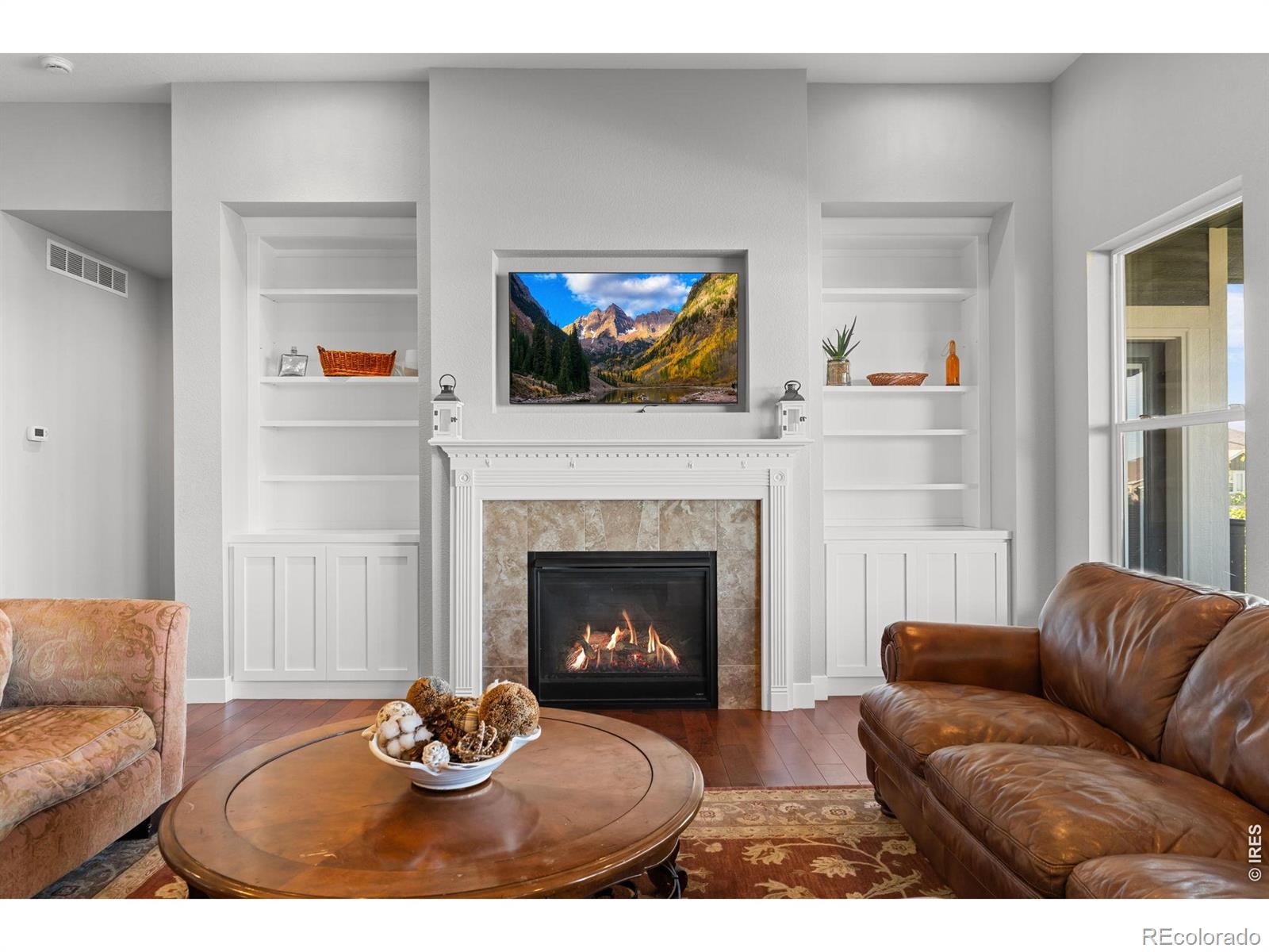 MLS Image #10 for 5840  bromborough drive,windsor, Colorado