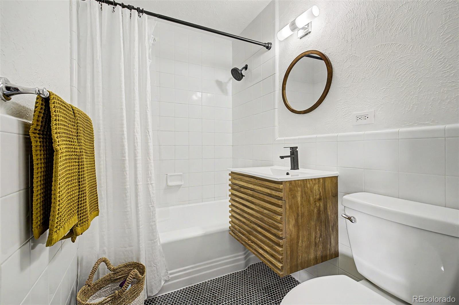 MLS Image #20 for 1190  clermont street,denver, Colorado