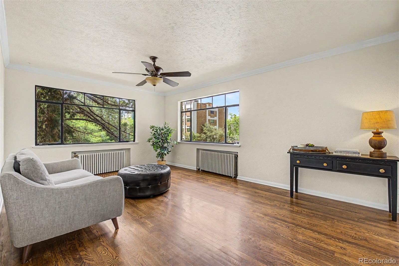 MLS Image #3 for 1190  clermont street,denver, Colorado