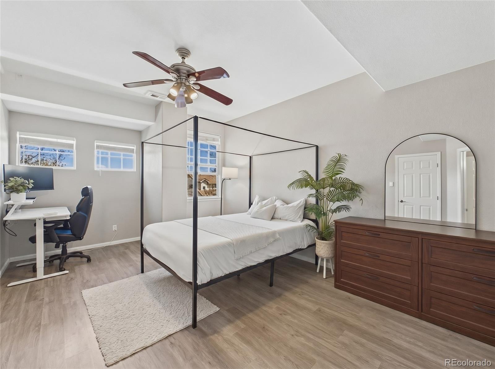 MLS Image #11 for 14296 e whitaker place,aurora, Colorado