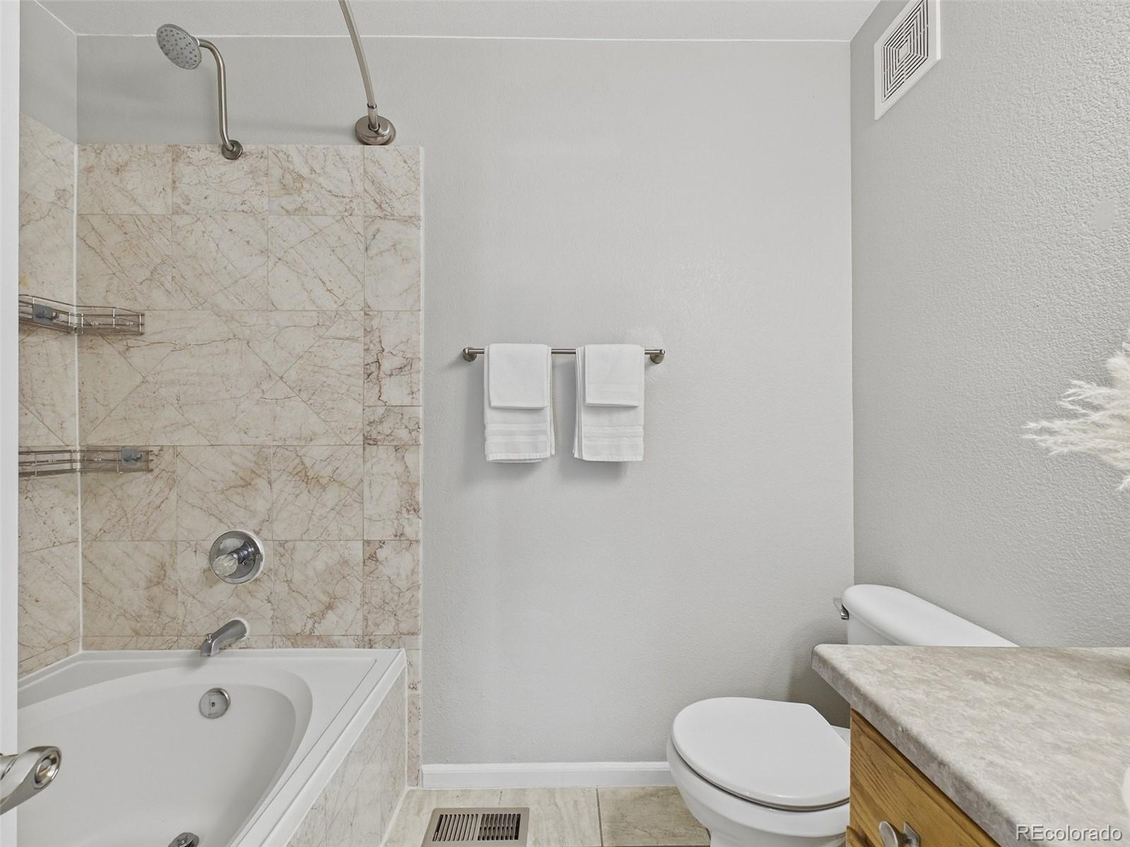 MLS Image #19 for 14296 e whitaker place,aurora, Colorado