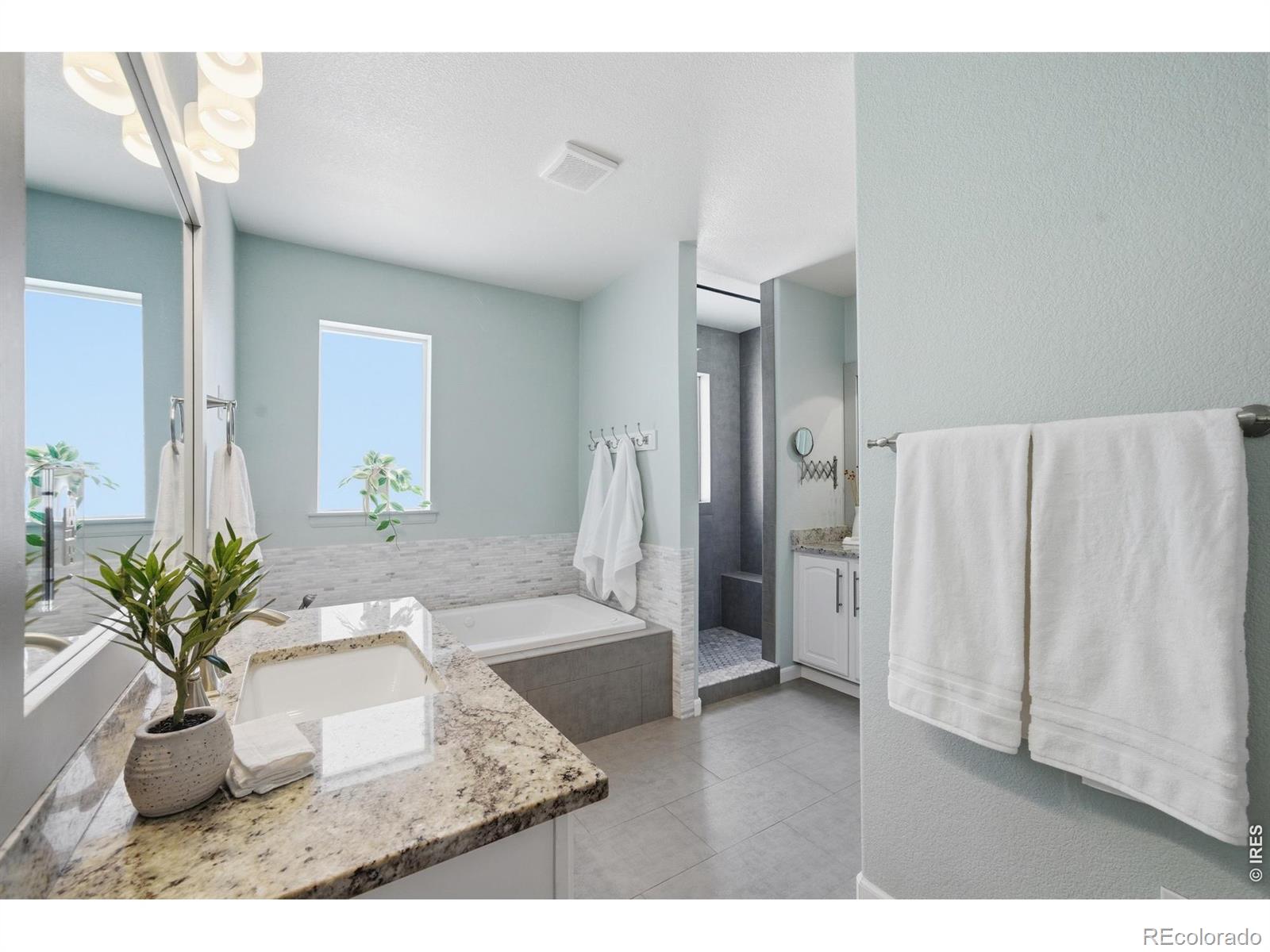MLS Image #20 for 2080  harmony park drive,denver, Colorado