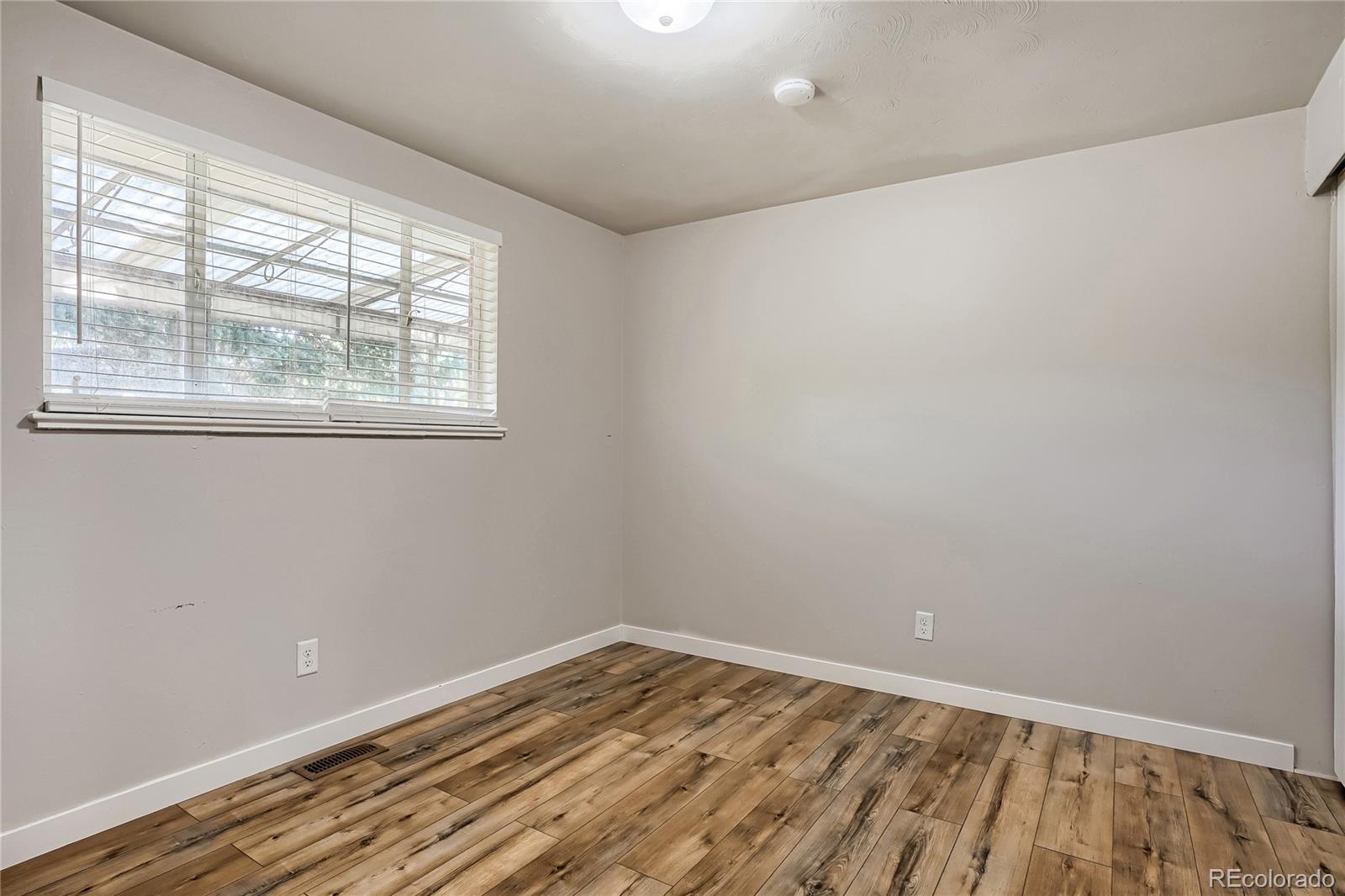 MLS Image #11 for 1435 s ogden street,denver, Colorado