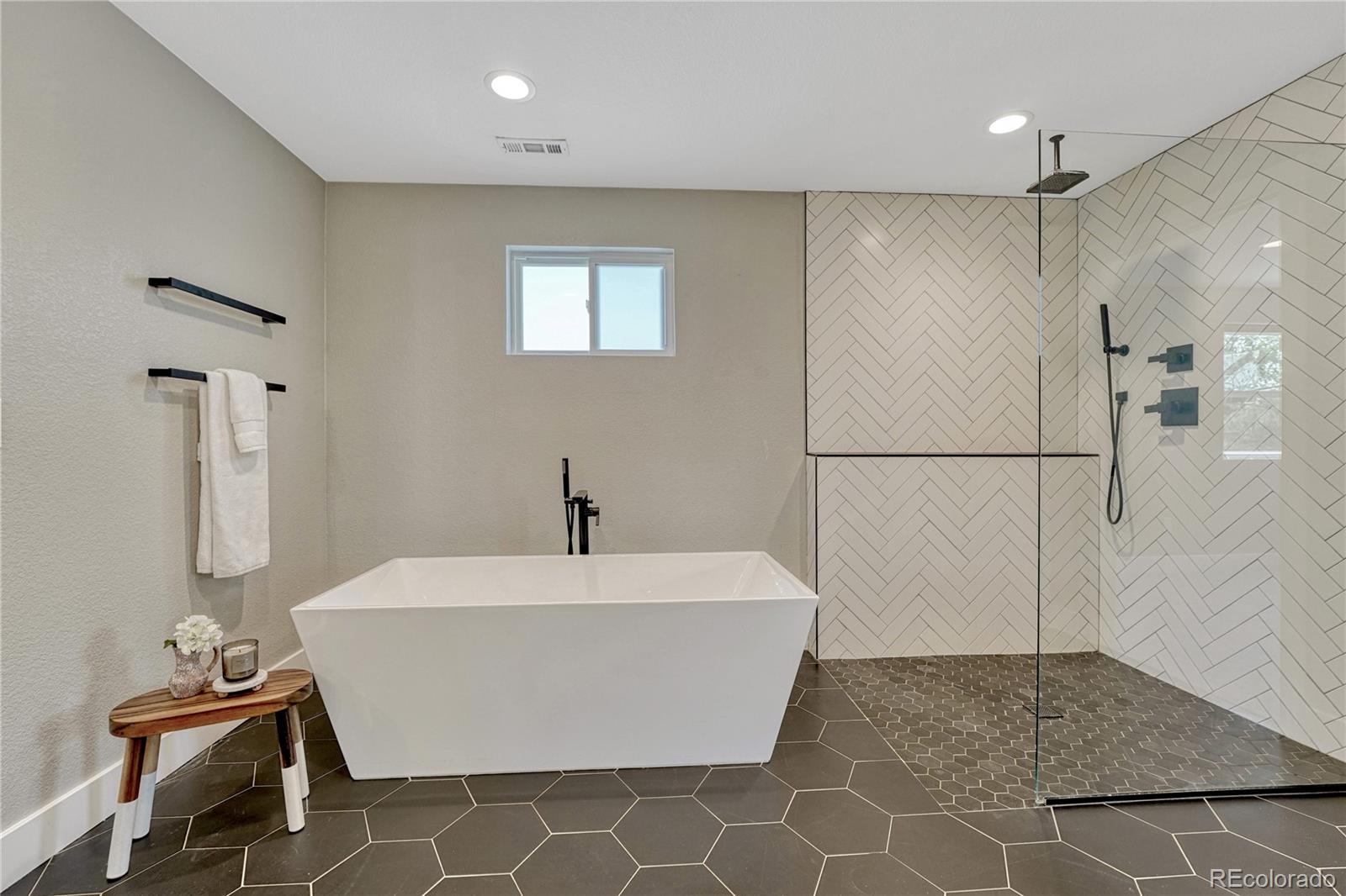 MLS Image #30 for 4790 e dartmouth avenue,denver, Colorado