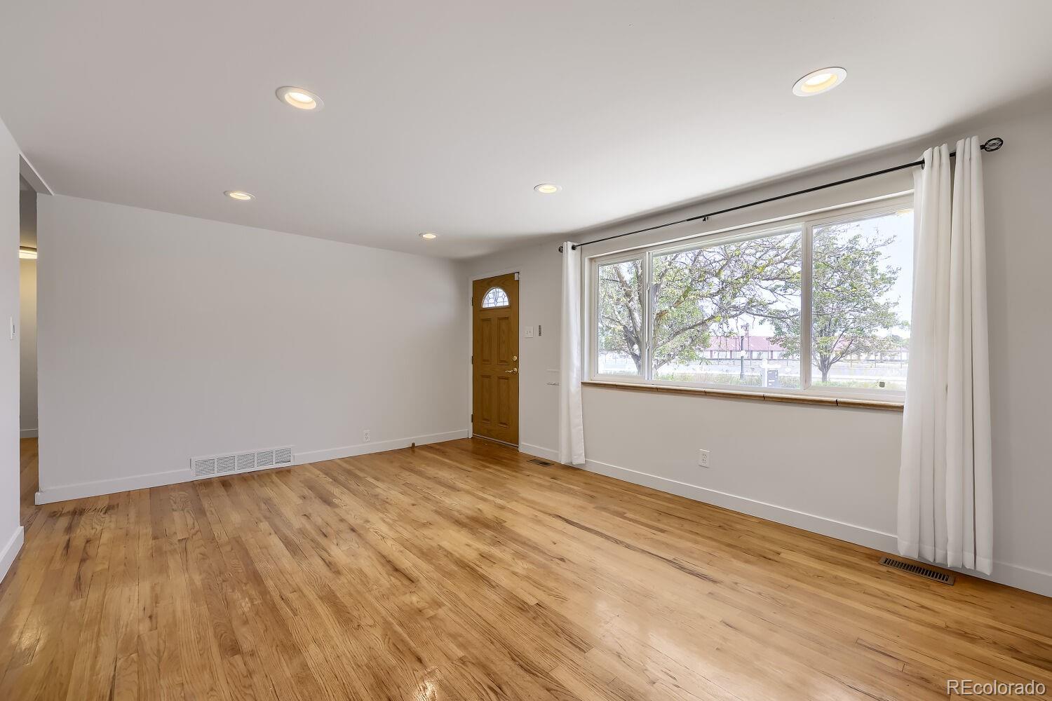 MLS Image #1 for 1640  buchtel boulevard,denver, Colorado
