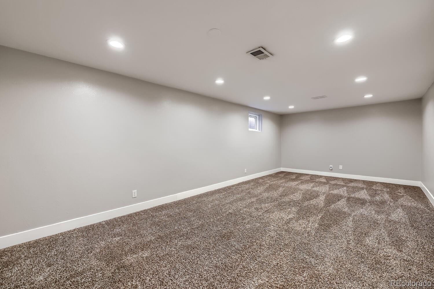 MLS Image #12 for 1640  buchtel boulevard,denver, Colorado