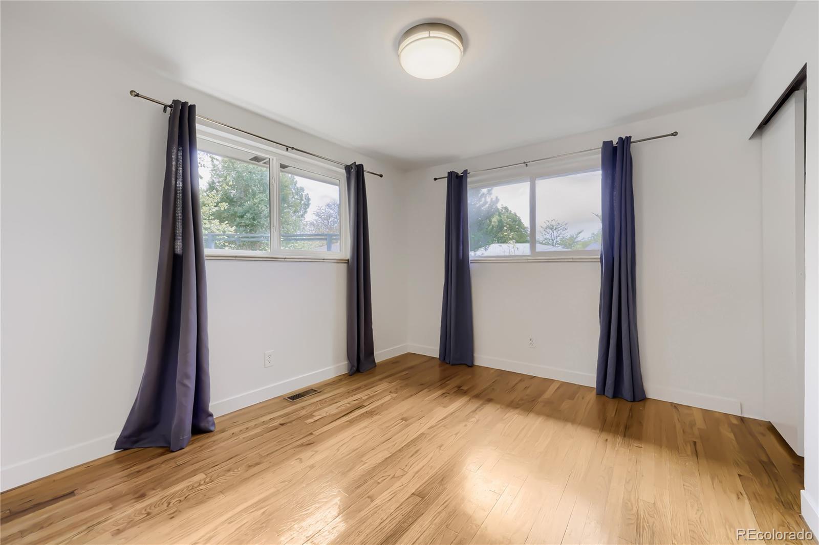 MLS Image #9 for 1640  buchtel boulevard,denver, Colorado