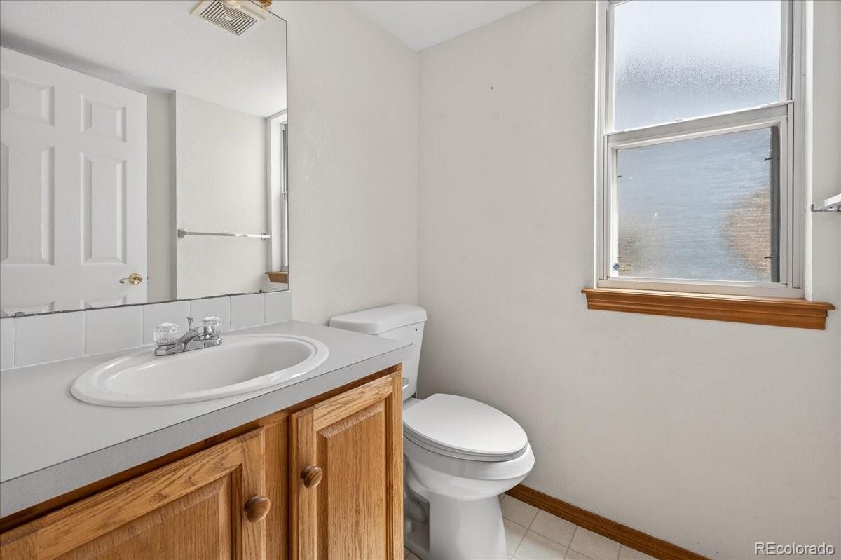 MLS Image #13 for 10432 w 82nd avenue,arvada, Colorado