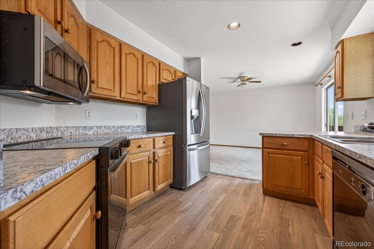 MLS Image #9 for 10432 w 82nd avenue,arvada, Colorado