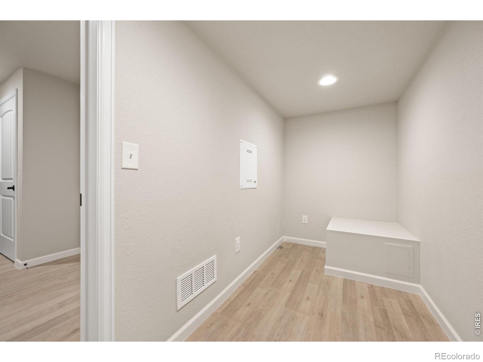 MLS Image #38 for 9365  joyce way,arvada, Colorado